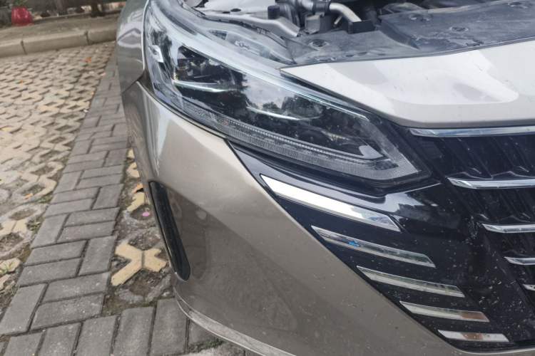 Used Nissan Teana 2022 2.0L XL-TLS Enjoyment Edition Right Front Headlight