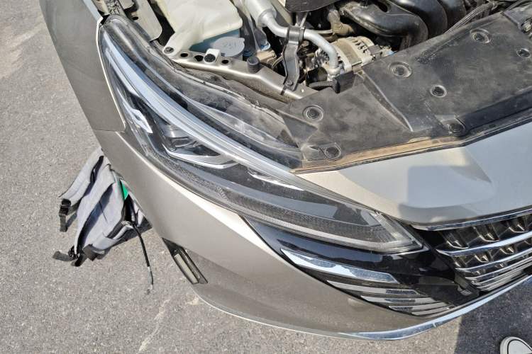 Used Nissan Teana 2022 2.0L XL-TLS Enjoyment Edition Right Front Headlight
