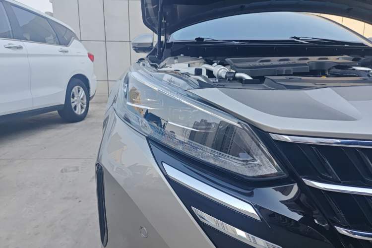 Used Nissan Teana 2022 2.0L XL-Upr Enjoyment Edition Right Front Headlight