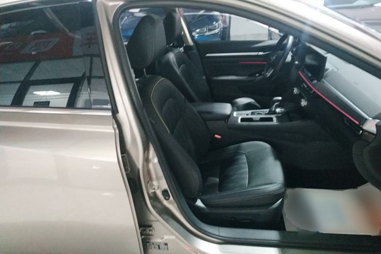 Used Nissan Teana 2022 2.0L XL-Upr Enjoyment Edition Right Front Seat