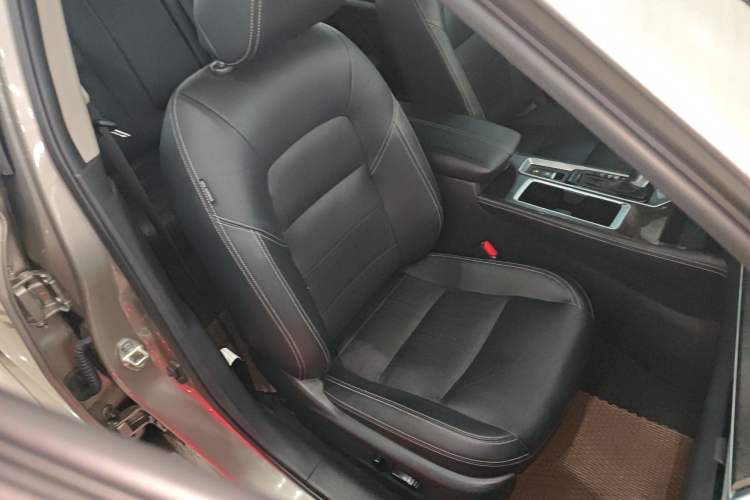 Used Nissan Teana 2022 2.0L XL-TLS Enjoyment Edition Right Front Seat