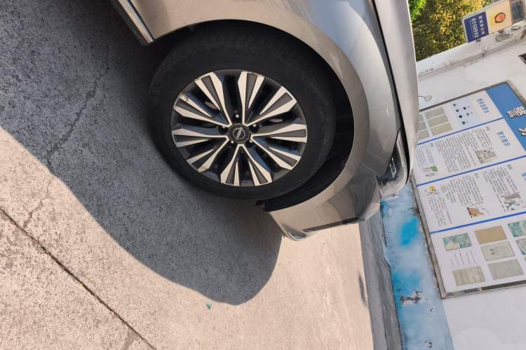 Used Nissan Teana 2022 2.0L XL-TLS Enjoyment Edition Right Front Wheel Hub