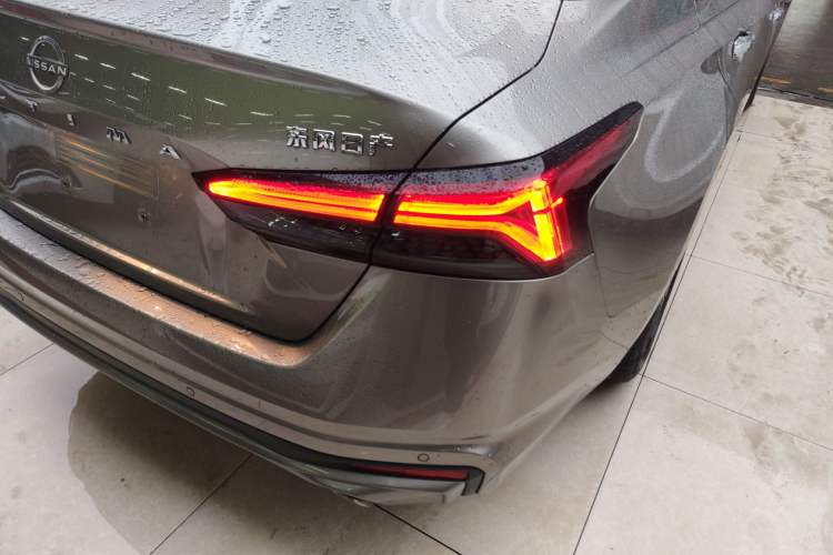 Used Nissan Teana 2022 2.0L XL-TLS Enjoyment Edition Right Rear Taillight