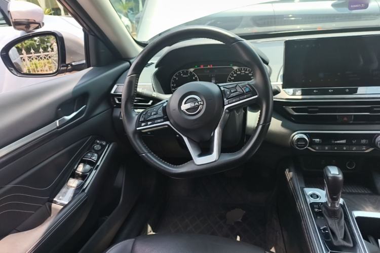 Used Nissan Teana 2022 2.0L XL-Upr Enjoyment Edition Steering Wheel