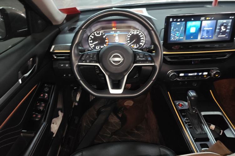 Used Nissan Teana 2022 2.0L XL-Upr Enjoyment Edition Steering Wheel