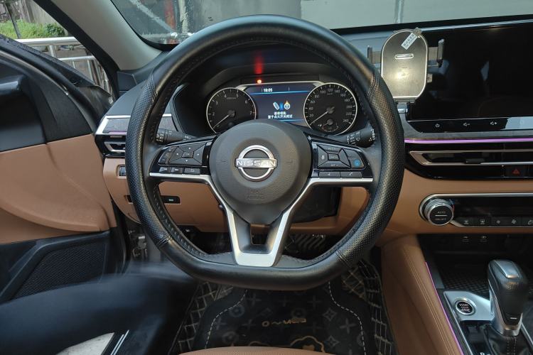 Used Nissan Teana 2022 2.0L XL-Upr Enjoyment Edition Steering Wheel