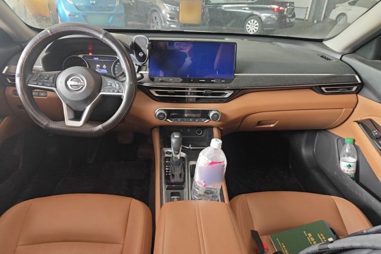 Used Nissan Teana 2022 2.0L XL-TLS Enjoyment Edition Center Console
