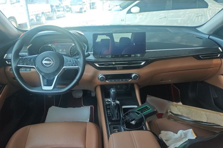 Used Nissan Teana 2022 2.0L XL-TLS Enjoyment Edition Center Console