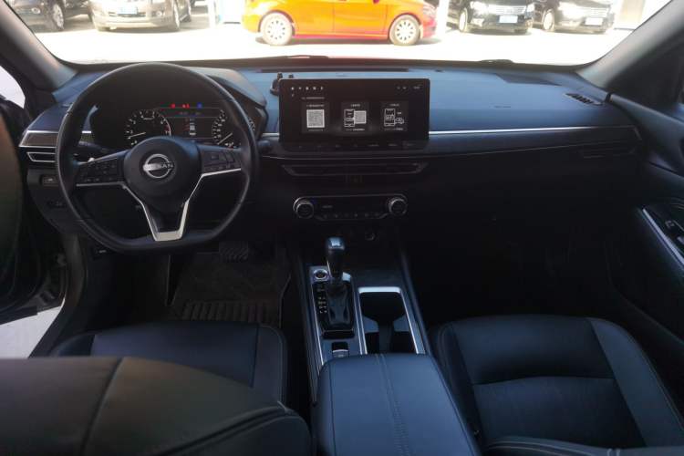 Used Nissan Teana 2022 2.0L XL-TLS Enjoyment Edition Center Console