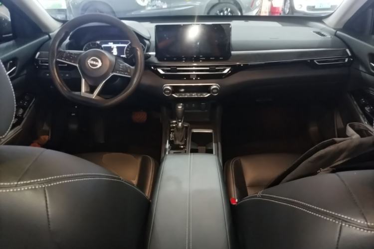 Used Nissan Teana 2022 2.0L XL-TLS Enjoyment Edition Center Console