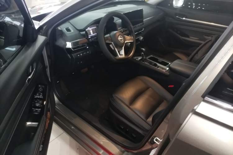 Used Nissan Teana 2022 2.0L XL-TLS Enjoyment Edition Driver Seat
