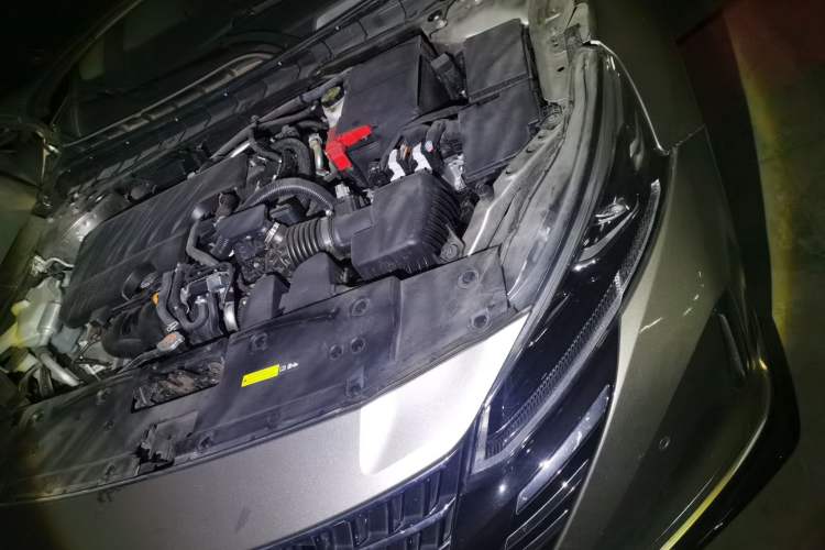 Used Nissan Teana 2022 2.0L XL-Upr Enjoyment Edition Engine Bay Left