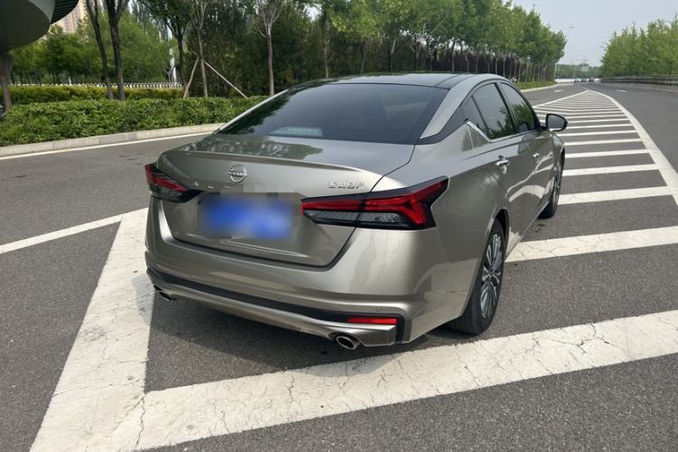 Used Nissan Teana 2022 2.0L XL-TLS Enjoyment Edition Exterior 5