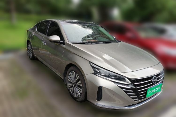 Used Nissan Teana 2022 2.0L XL-Upr Enjoyment Edition Front Right 45 Deg