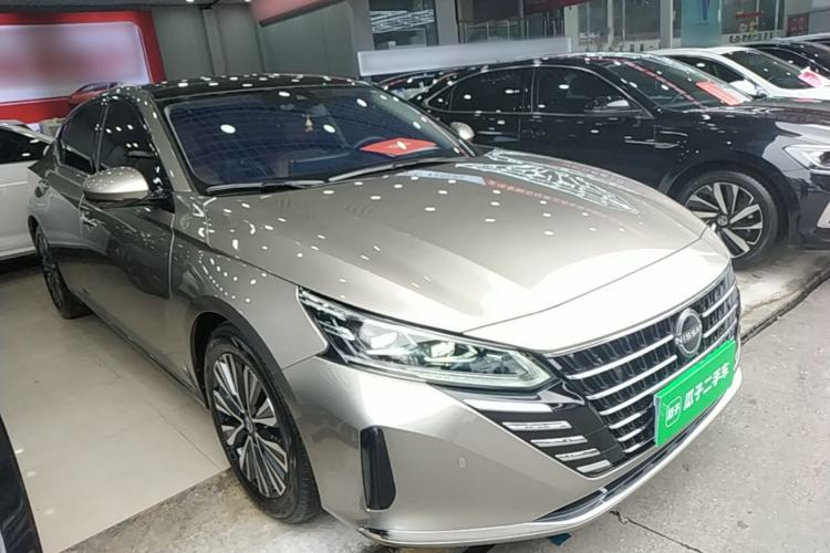 Used Nissan Teana 2022 2.0L XL-Upr Enjoyment Edition Front Right 45 Deg