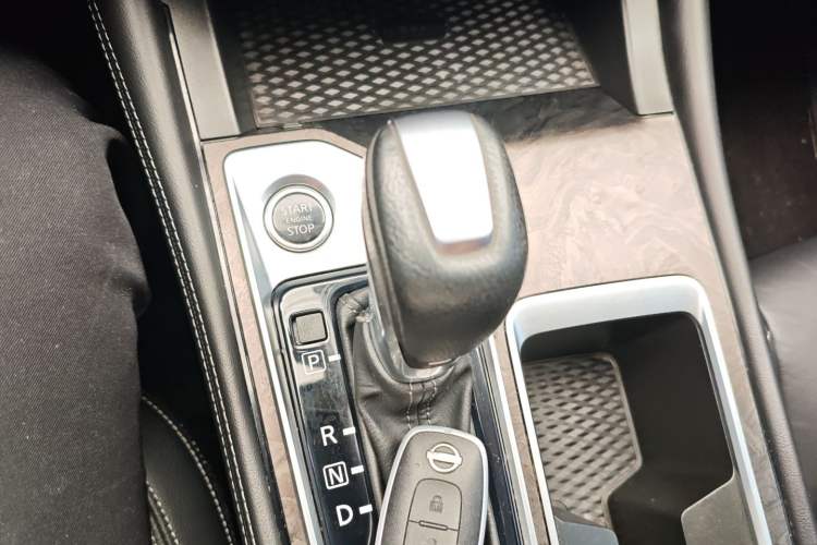 Used Nissan Teana 2022 2.0L XL-TLS Enjoyment Edition Gear Lever