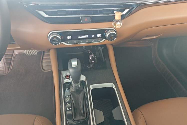 Used Nissan Teana 2022 2.0L XL-TLS Enjoyment Edition Gear Lever