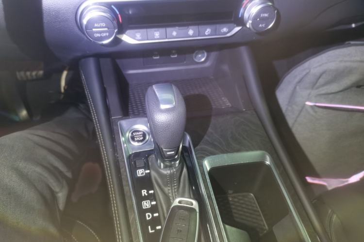 Used Nissan Teana 2022 2.0L XL-TLS Enjoyment Edition Gear Lever