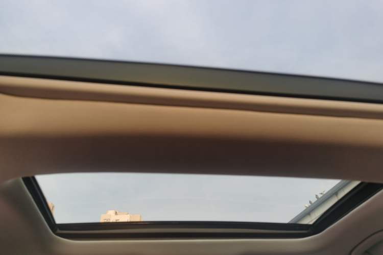 Used Nissan Teana 2022 2.0L XL-TLS Enjoyment Edition Headliner