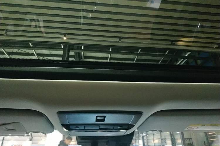 Used Nissan Teana 2022 2.0L XL-Upr Enjoyment Edition Headliner