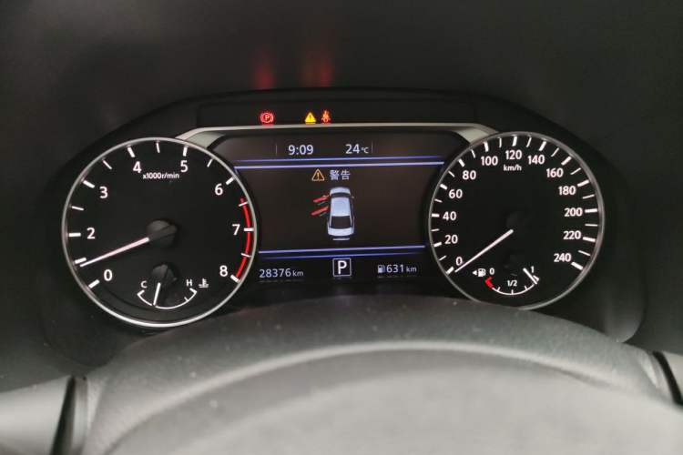 Used Nissan Teana 2022 2.0L XL-Upr Enjoyment Edition Instrument Cluster
