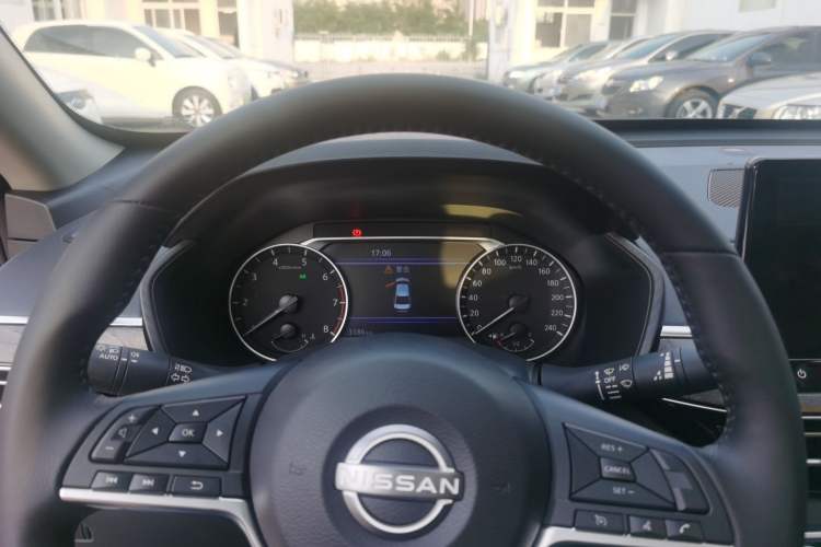 Used Nissan Teana 2022 2.0L XL-TLS Enjoyment Edition Instrument Cluster
