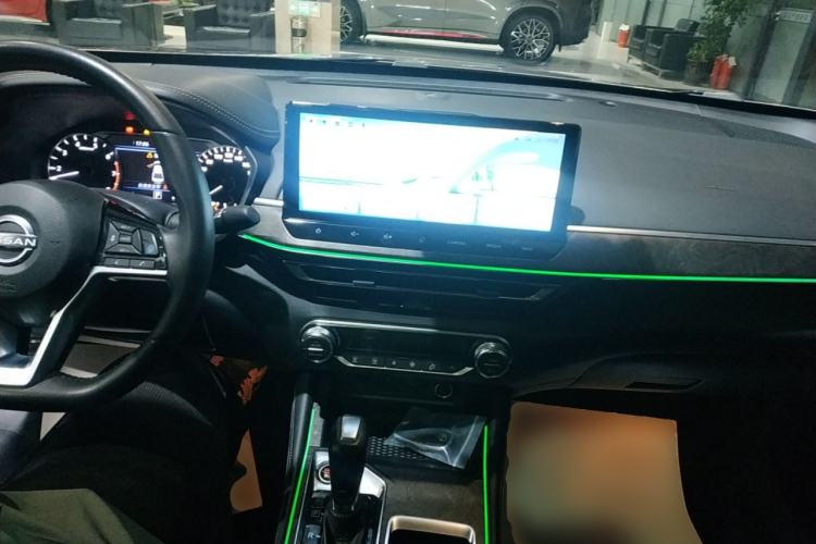 Used Nissan Teana 2022 2.0L XL-Upr Enjoyment Edition Interior 2
