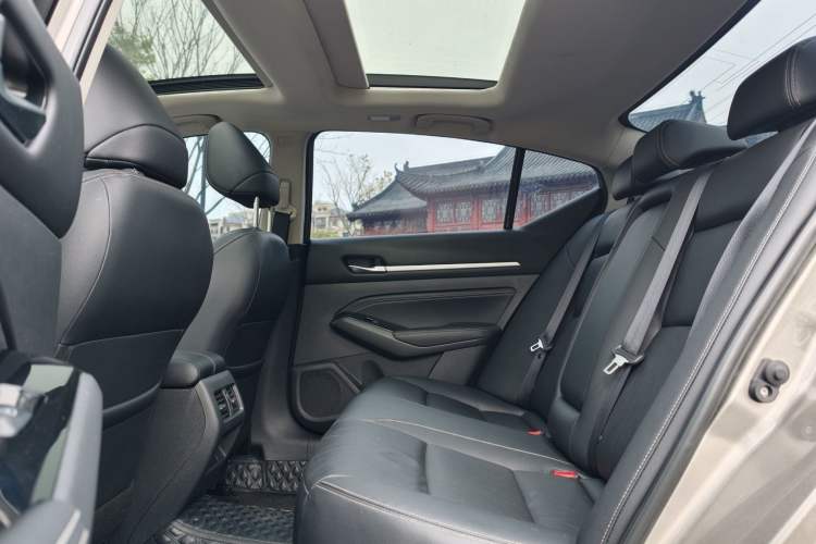 Used Nissan Teana 2022 2.0L XL-TLS Enjoyment Edition Interior 4
