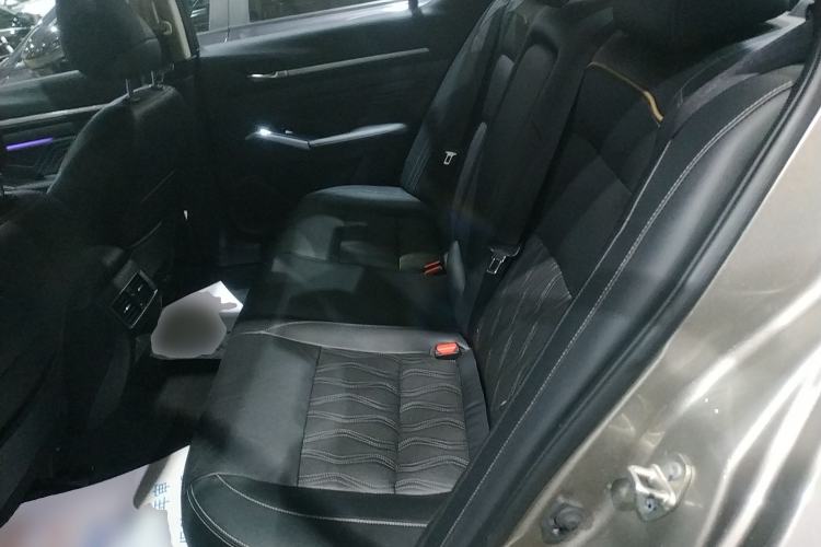 Used Nissan Teana 2022 2.0L XL-Upr Enjoyment Edition Interior 4