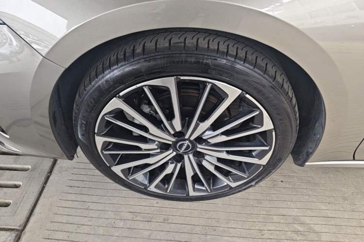 Used Nissan Teana 2022 2.0T XL Enjoyment Edition Left Front Wheel Hub