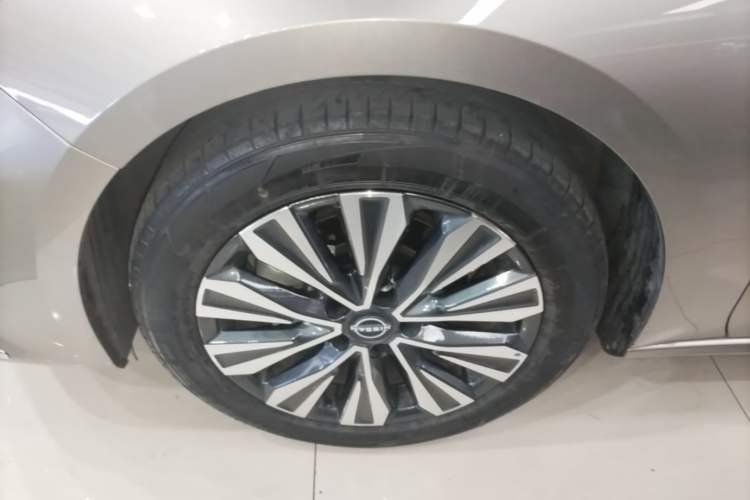 Used Nissan Teana 2022 2.0L XL-TLS Enjoyment Edition Left Front Wheel Hub