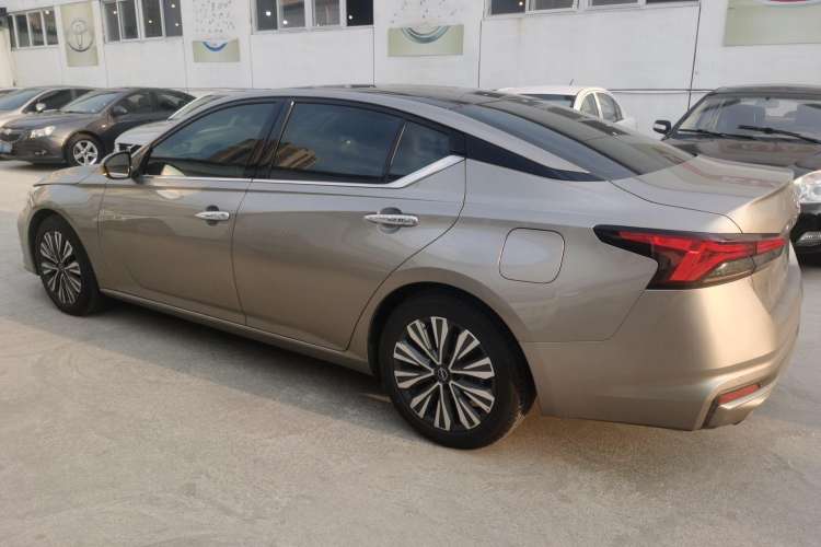 Used Nissan Teana 2022 2.0L XL-TLS Enjoyment Edition Left Side
