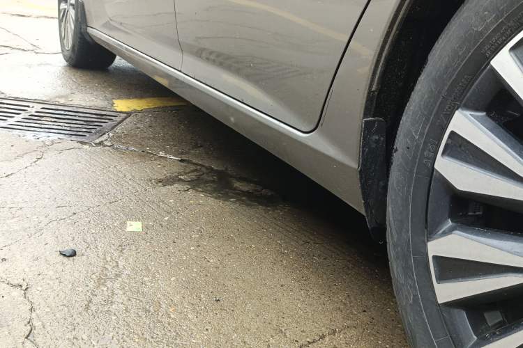 Used Nissan Teana 2022 2.0L XL-TLS Enjoyment Edition Left Side Sill
