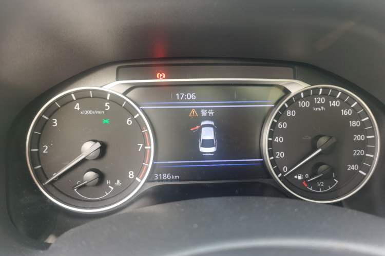 Used Nissan Teana 2022 2.0L XL-TLS Enjoyment Edition Odometer Close Up