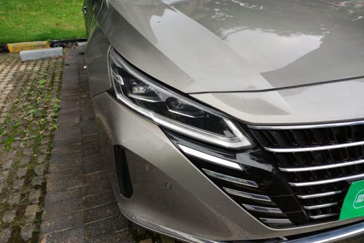 Used Nissan Teana 2022 2.0L XL-Upr Enjoyment Edition Right Front Headlight