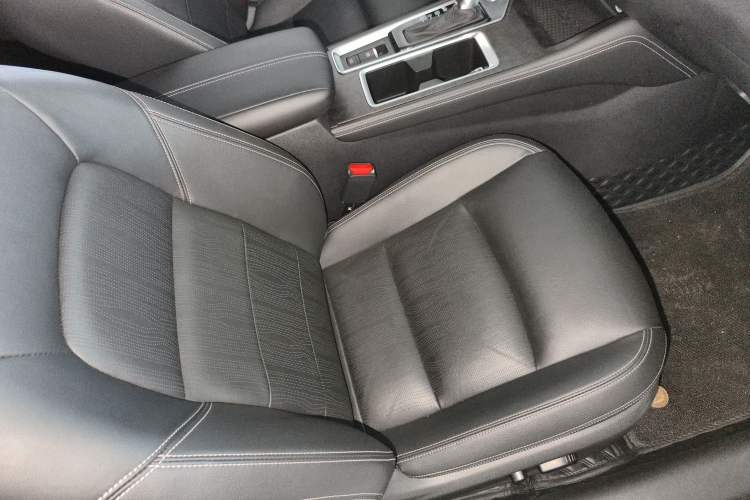Used Nissan Teana 2022 2.0L XL-TLS Enjoyment Edition Right Front Seat