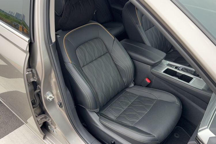 Used Nissan Teana 2022 2.0T XL Enjoyment Edition Right Front Seat