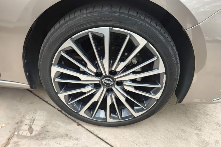 Used Nissan Teana 2022 2.0T XL Enjoyment Edition Right Front Wheel Hub