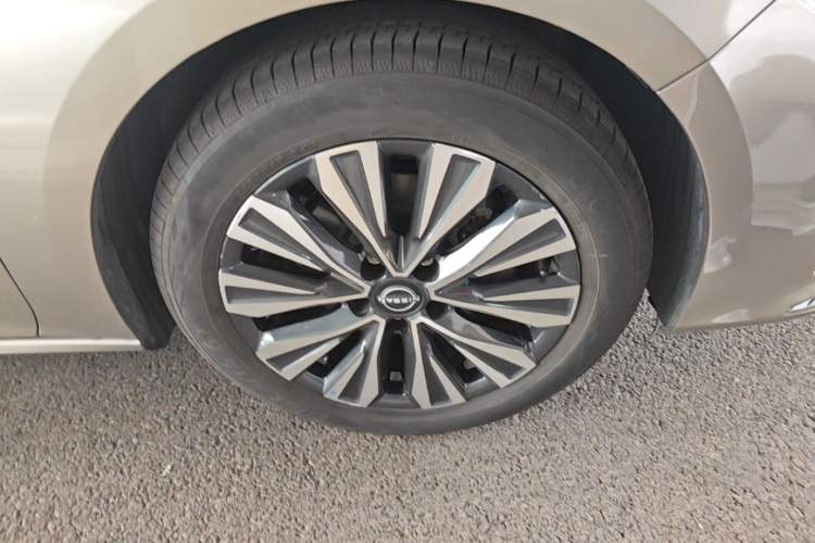 Used Nissan Teana 2022 2.0L XL-TLS Enjoyment Edition Right Front Wheel Hub