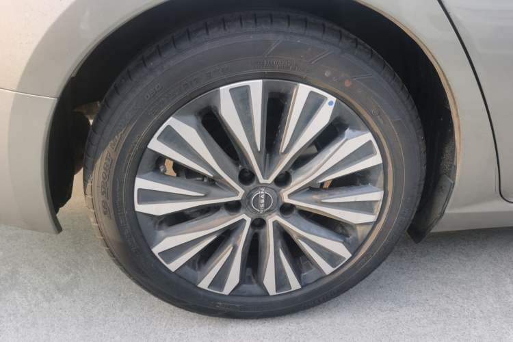Used Nissan Teana 2022 2.0L XL-TLS Enjoyment Edition Right Rear Wheel Hub
