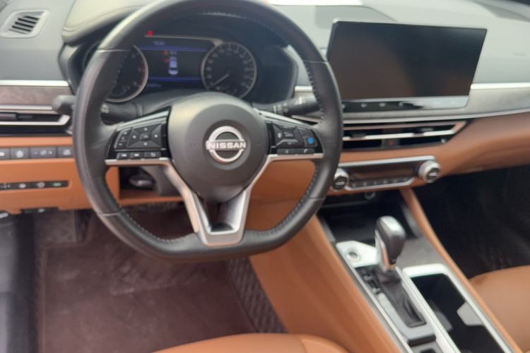 Used Nissan Teana 2022 2.0L XL-Upr Enjoyment Edition Steering Wheel
