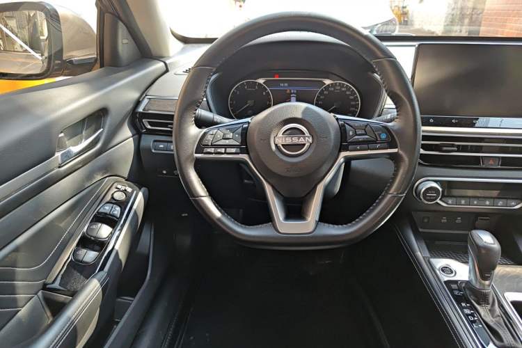 Used Nissan Teana 2022 2.0L XL-Upr Enjoyment Edition Steering Wheel
