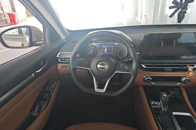Used Nissan Teana 2022 2.0L XL-TLS Enjoyment Edition Steering Wheel
