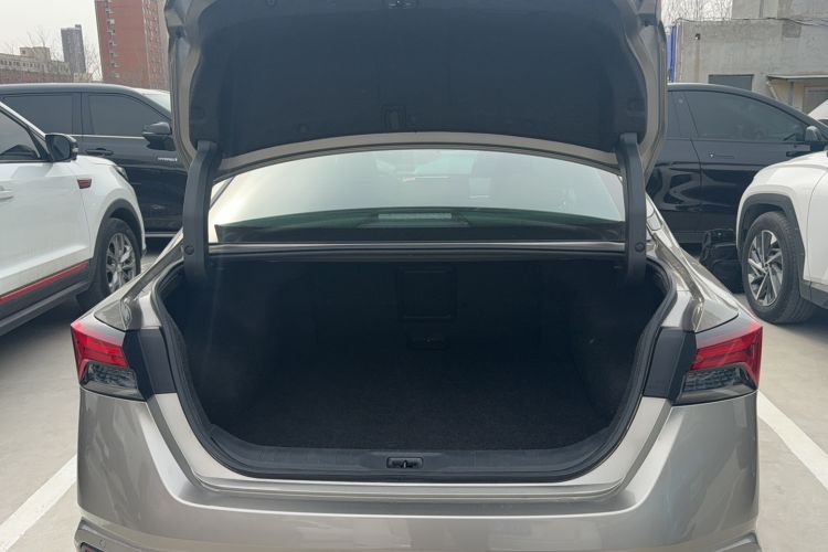 Used Nissan Teana 2022 2.0L XL-Upr Enjoyment Edition Trunk