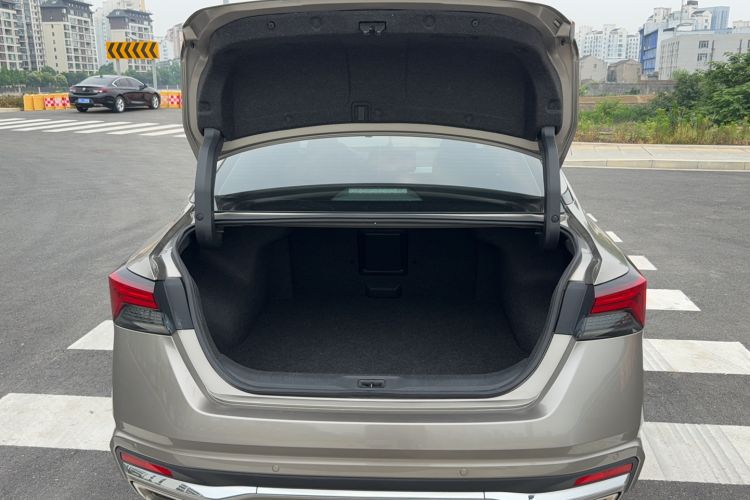 Used Nissan Teana 2022 2.0T XL Enjoyment Edition Trunk
