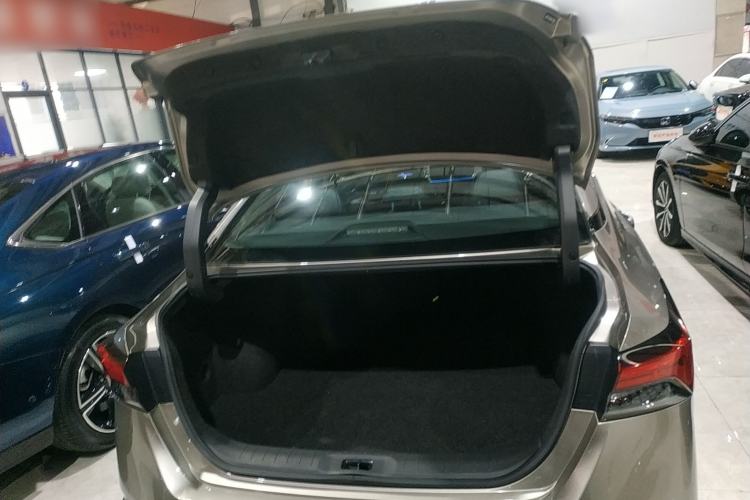 Used Nissan Teana 2022 2.0L XL-Upr Enjoyment Edition Trunk