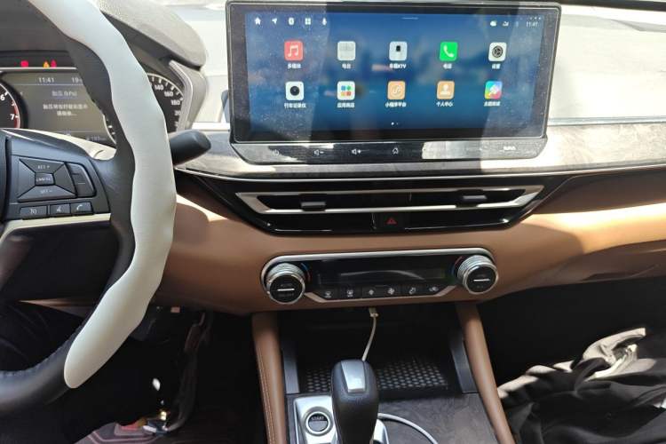 Used Nissan Teana 2022 2.0L XL-TLS Enjoyment Edition Audio And AC Panel