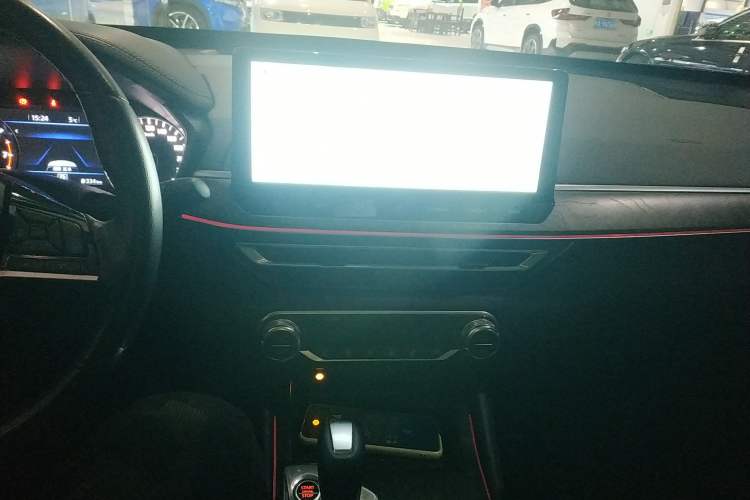 Used Nissan Teana 2022 2.0L XL-Upr Enjoyment Edition Audio And AC Panel