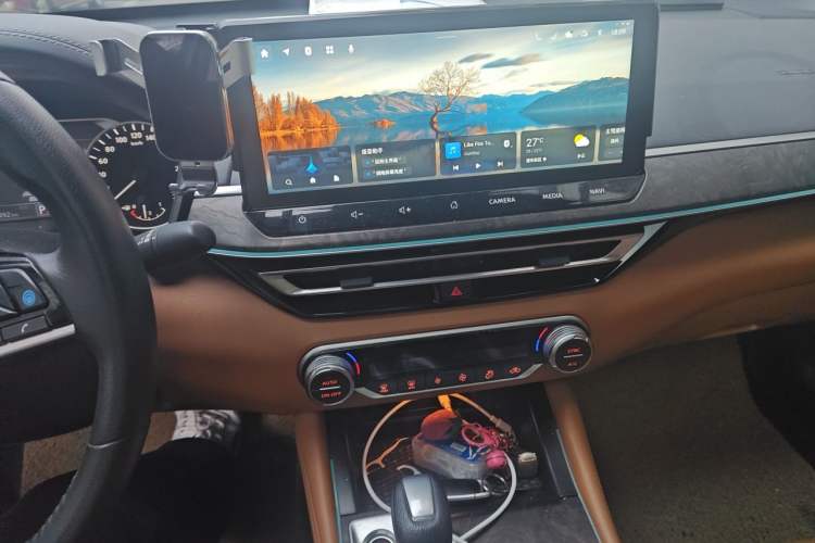 Used Nissan Teana 2022 2.0L XL-Upr Enjoyment Edition Audio And AC Panel