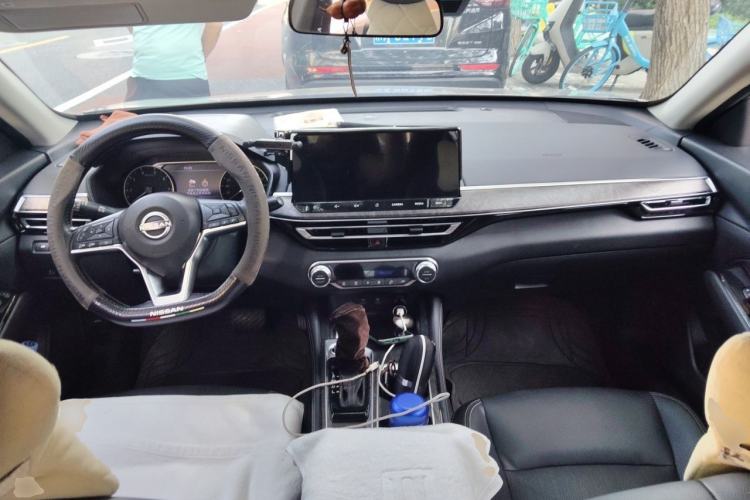 Used Nissan Teana 2022 2.0L XL-TLS Enjoyment Edition Center Console